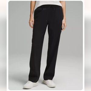 Lululemon Luxtreme Mid-Rise Straight-Leg Trouser Women's Medium Black
